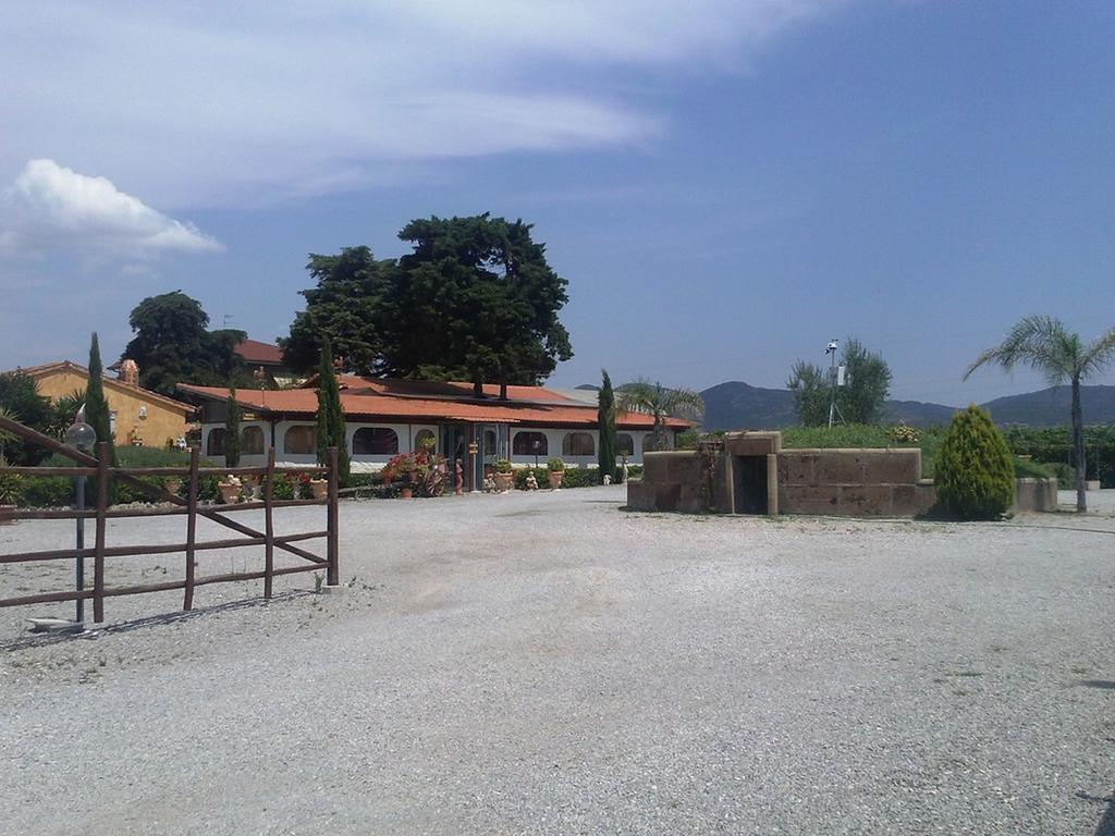 Agriturismo Borgo Dell'Aschetto Marina di Cerveteri Buitenkant foto