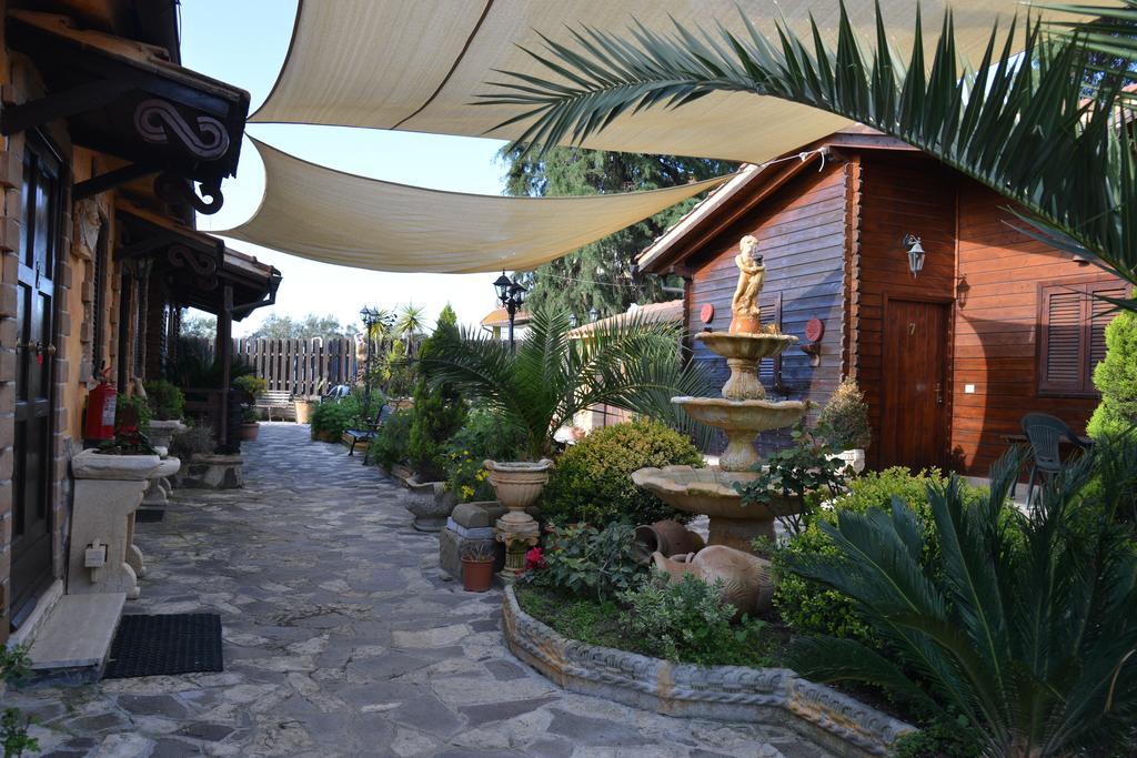 Agriturismo Borgo Dell'Aschetto Marina di Cerveteri Buitenkant foto